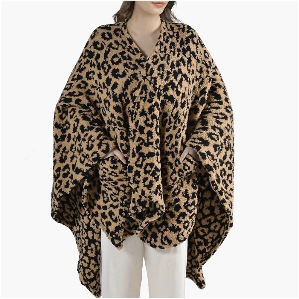 Wearable Blanket Super Soft Feather Yarn Blanket Shawl with Cheetah Brown